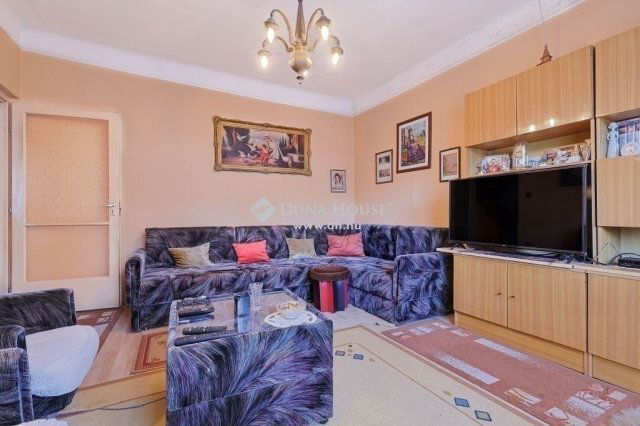 Eladó családi ház, Budapesten, XVI. kerületben 90 M Ft, 3 szobás