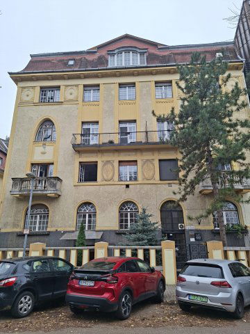 Eladó téglalakás, Budapesten, XII. kerületben, Maros utcában