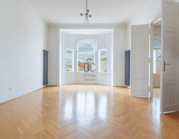 Eladó téglalakás, Budapesten, VI. kerületben 109.9 M Ft