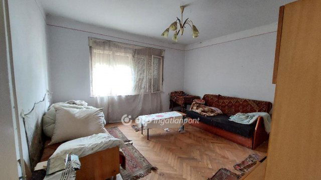Eladó családi ház, Dévaványán 12 M Ft, 3 szobás