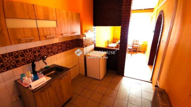 Eladó téglalakás, Harkányban 29.5 M Ft, 2 szobás