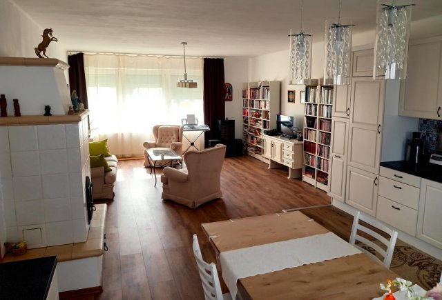 Eladó családi ház, Héregen 95 M Ft, 4+1 szobás