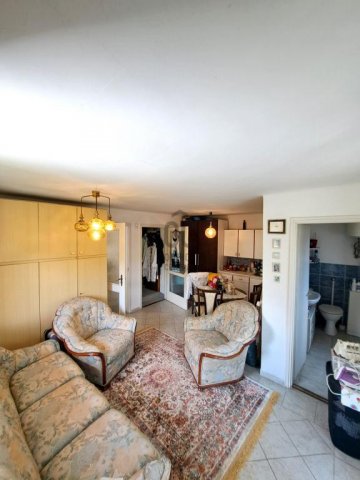 Eladó nyaraló, Velencén 95 M Ft, 3 szobás / költözzbe.hu