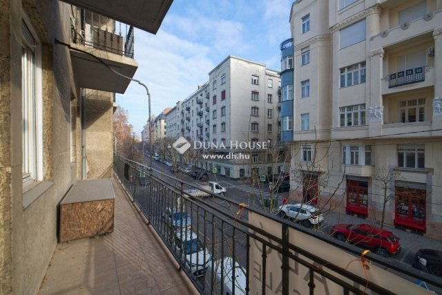 Eladó téglalakás, Budapesten, V. kerületben 289 M Ft, 3 szobás