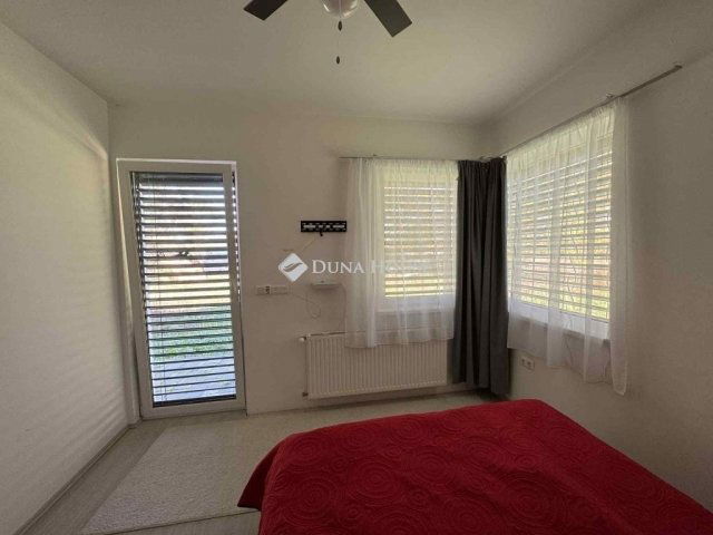 Eladó családi ház, Harkányban 149.9 M Ft, 4 szobás