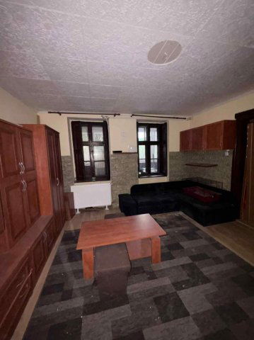 Eladó téglalakás, Tatán 25.9 M Ft, 1 szobás