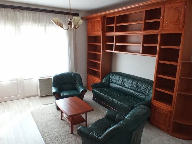 Kiadó téglalakás, albérlet, XI. kerületben, Etele téren