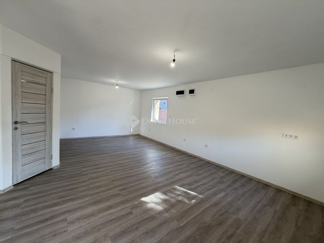 Eladó téglalakás, Budapesten, XIX. kerületben 84.9 M Ft