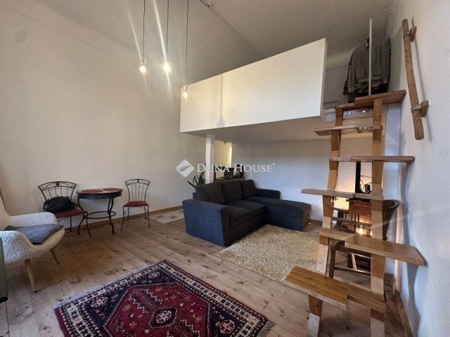 Eladó téglalakás, Budapesten, IX. kerületben 53.9 M Ft, 1 szobás