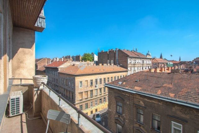 Eladó téglalakás, Budapesten, VII. kerületben 124.9 M Ft