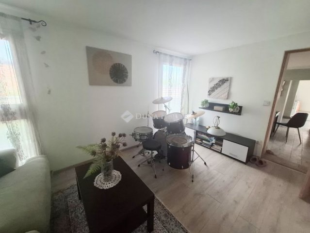 Eladó családi ház, Budapesten, XXI. kerületben 50.1 M Ft