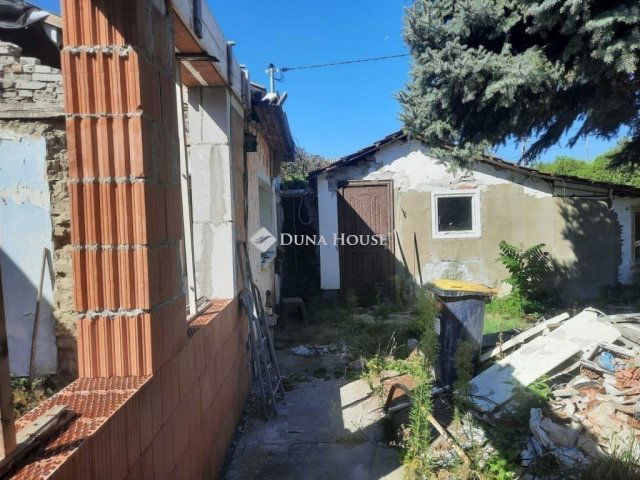 Eladó családi ház, Budapesten, XXI. kerületben 31.9 M Ft