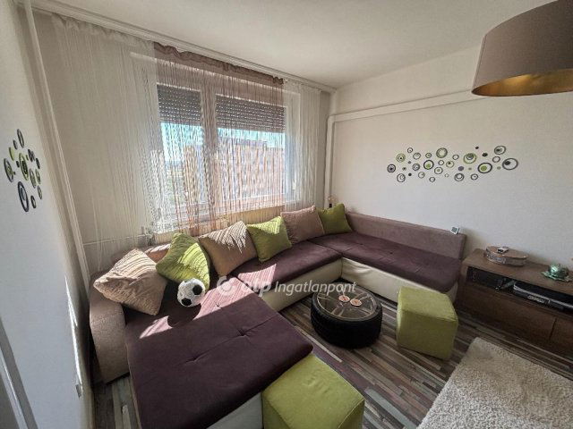 Eladó panellakás, Miskolcon 34.9 M Ft, 1+2 szobás