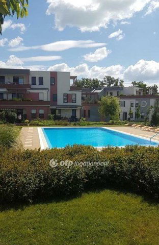 Eladó téglalakás, Balatonalmádiban 117.9 M Ft, 2+1 szobás