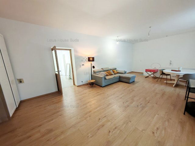 Kiadó téglalakás, albérlet, XI. kerületben, Budaörsi úton