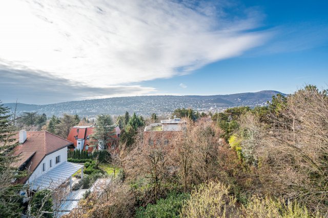 Eladó téglalakás, II. kerületben, Endrődi Sándor utcában