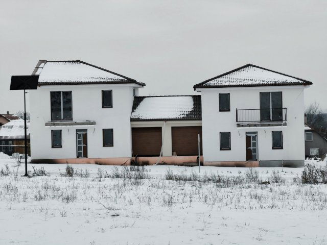 Eladó ikerház, Fóton 144.5 M Ft, 5 szobás / költözzbe.hu