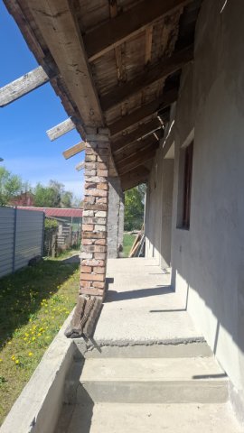 Eladó családi ház, Újhartyánon 35 M Ft, 2 szobás