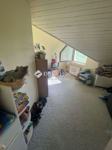 Eladó ikerház, Budapesten, XVIII. kerületben 100 M Ft, 4 szobás