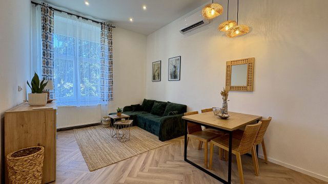 Kiadó téglalakás, albérlet, Debrecenben 250 E Ft / hó, 2 szobás