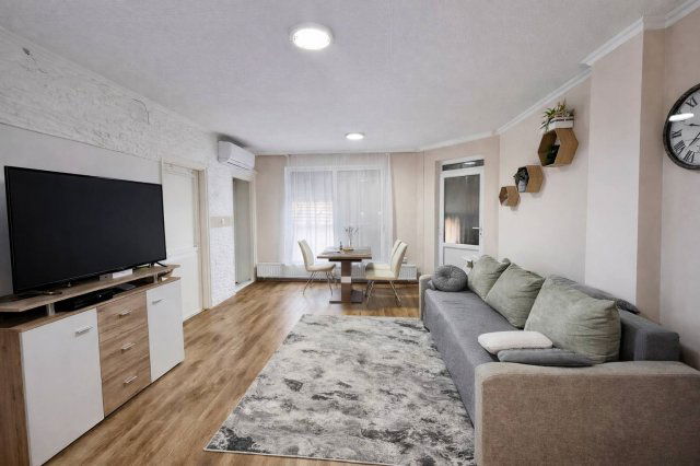 Eladó családi ház, Nyíregyházán 59.9 M Ft, 3 szobás