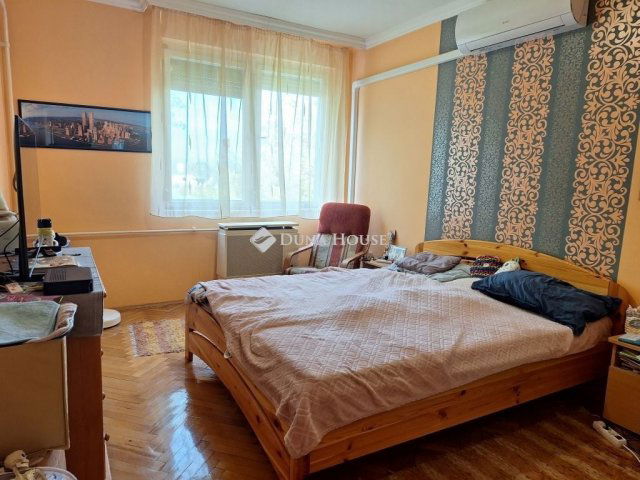 Eladó téglalakás, Kecskeméten 47 M Ft, 3 szobás