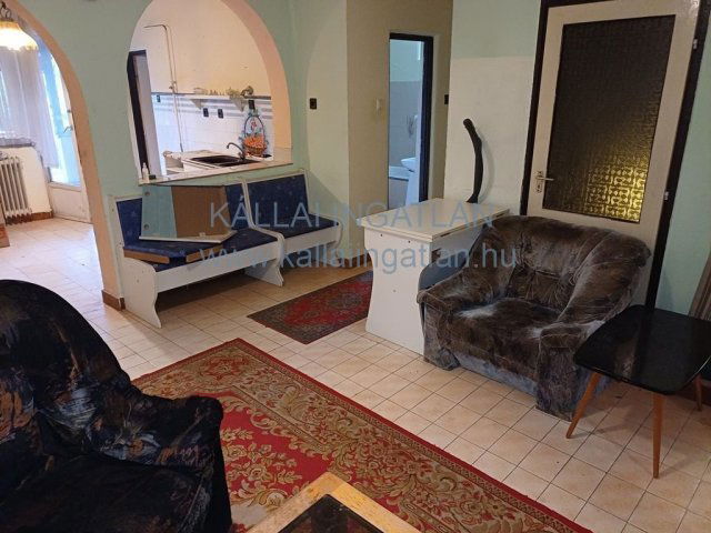 Eladó ikerház, Nyíregyházán 34.9 M Ft, 4 szobás