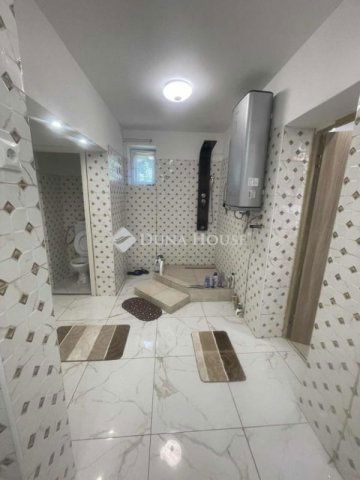 Eladó családi ház, Tápiószentmártonon 39.9 M Ft, 3 szobás