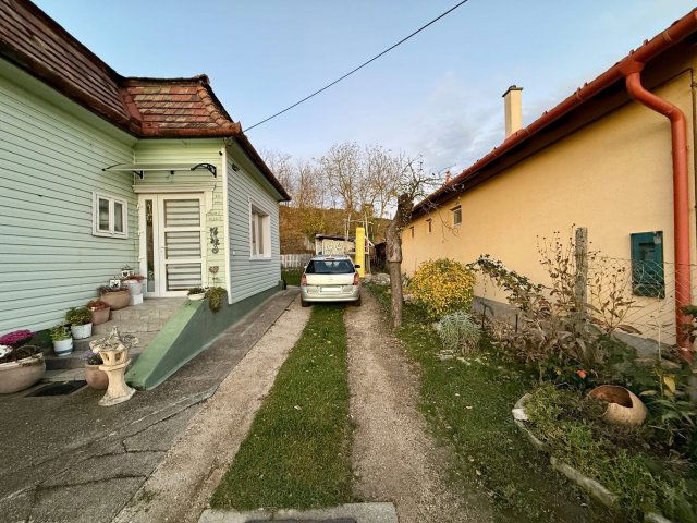 Eladó családi ház, Pusztavámon 40.9 M Ft, 4+1 szobás