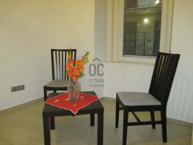 Kiadó téglalakás, albérlet, VIII. kerületben, Illés utcában