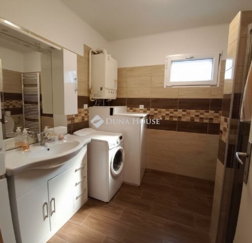 Eladó családi ház, Üllőn 99.8 M Ft, 3 szobás