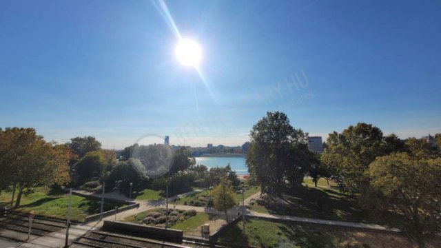 Eladó téglalakás, Budapesten, IX. kerületben, Közraktár utcában