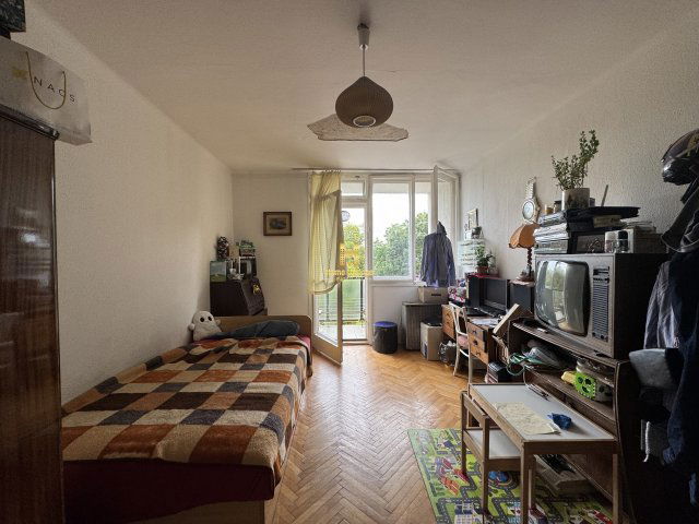 Eladó téglalakás, XVIII. kerületben, Vándor Sándor utcában