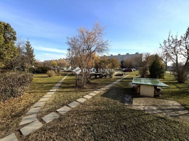 Eladó téglalakás, Budapesten, XVIII. kerületben 41.9 M Ft