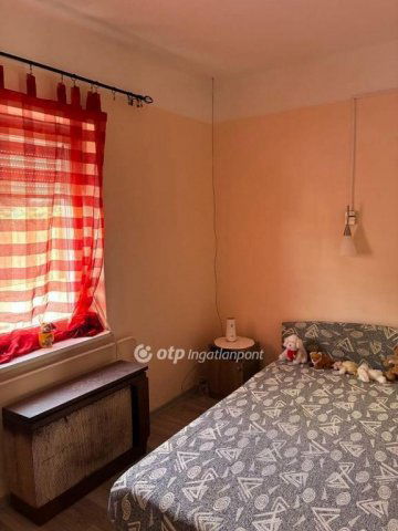 Eladó családi ház, Sarkadon 12 M Ft, 1+1 szobás