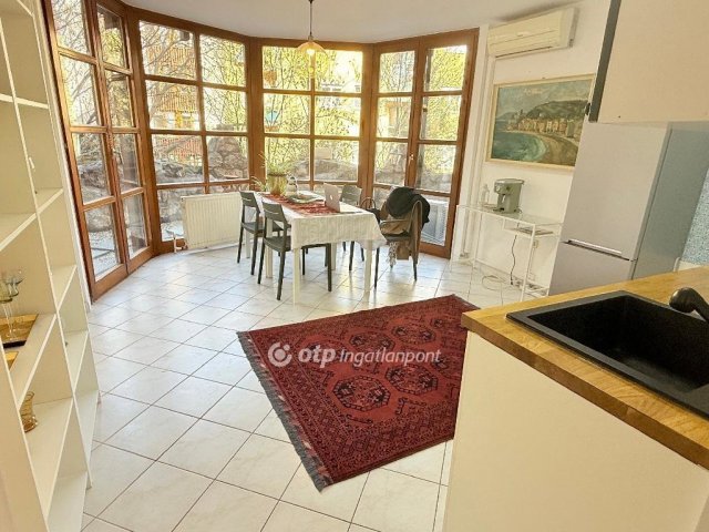 Eladó téglalakás, Budapesten, I. kerületben 245 M Ft, 3 szobás