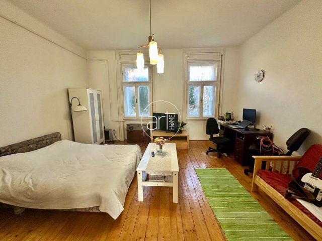 Eladó téglalakás, Szegeden, Bodzafa utcában 38.9 M Ft, 1 szobás