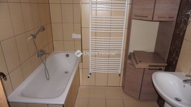Kiadó téglalakás, albérlet, Zalaegerszegen 220 E Ft / hó