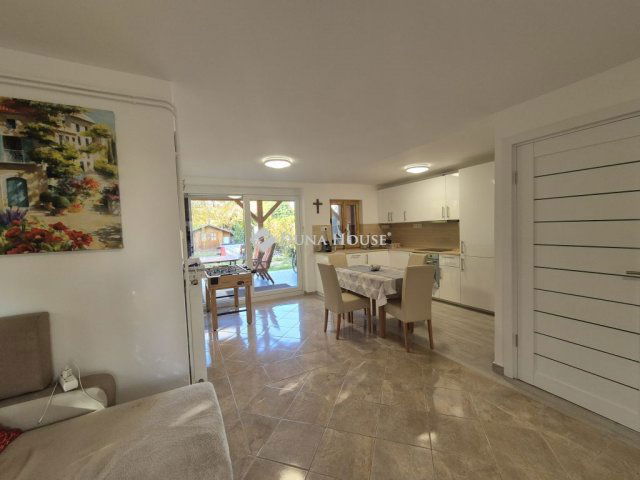 Eladó ikerház, Balatonföldváron 138.9 M Ft, 4 szobás