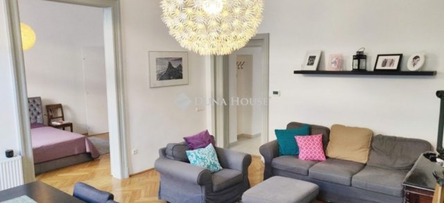 Eladó téglalakás, Budapesten, VII. kerületben 99.9 M Ft