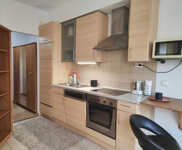 Kiadó téglalakás, albérlet, VI. kerületben, Király utcában