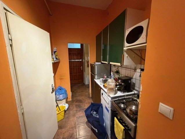 Eladó téglalakás, Budapesten, VI. kerületben, Bajnok utcában