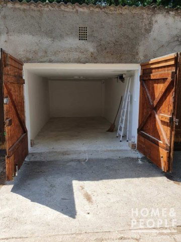 Eladó garázs, Szegeden 10.5 M Ft / költözzbe.hu