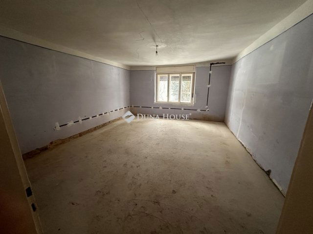 Eladó családi ház, Nagykőrösön 32 M Ft, 3 szobás