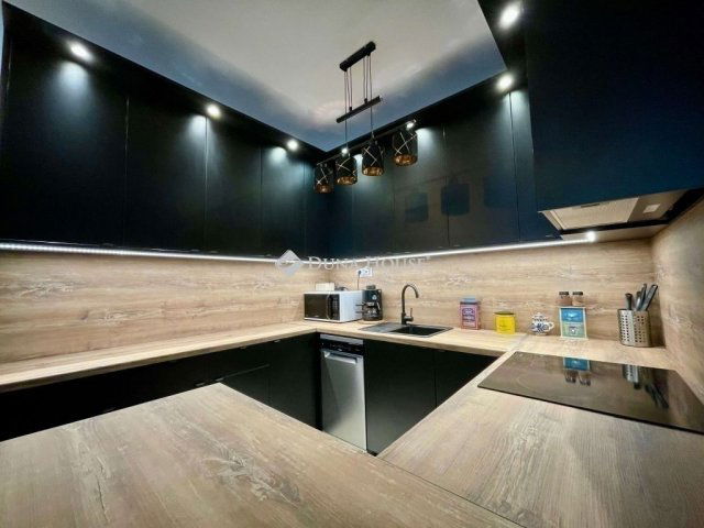 Eladó téglalakás, Budapesten, XIII. kerületben 99 M Ft, 2 szobás