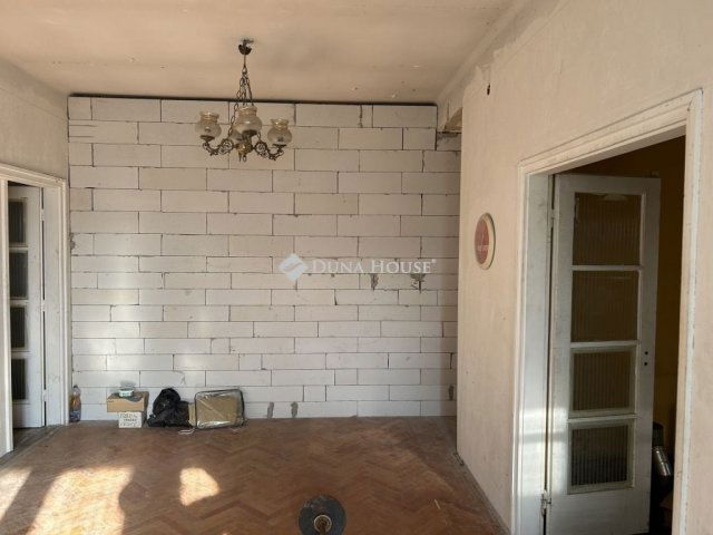 Eladó családi ház, Bagon 45 M Ft, 3 szobás