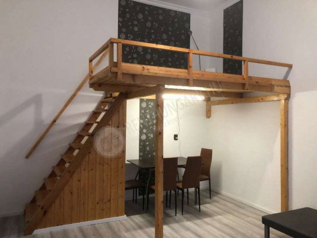 Kiadó téglalakás, albérlet, V. kerületben, Kecskeméti utcában