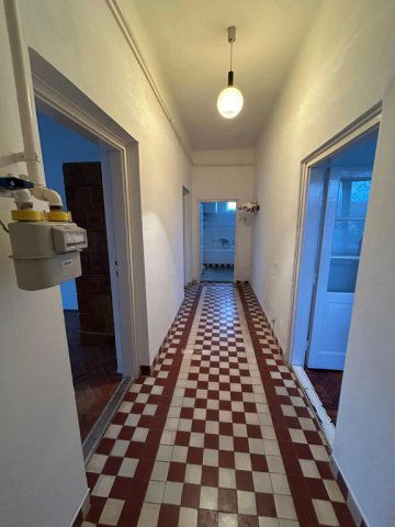 Eladó családi ház, Konyáron 18 M Ft, 2 szobás