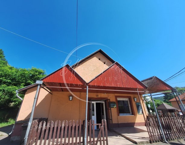 Eladó üzlethelyiség, Magyaregregyen 29.9 M Ft