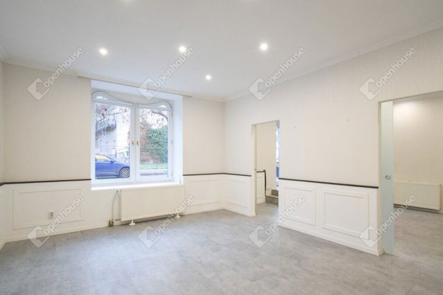 Eladó üzlethelyiség, Szegeden 49.999 M Ft, 2 szobás